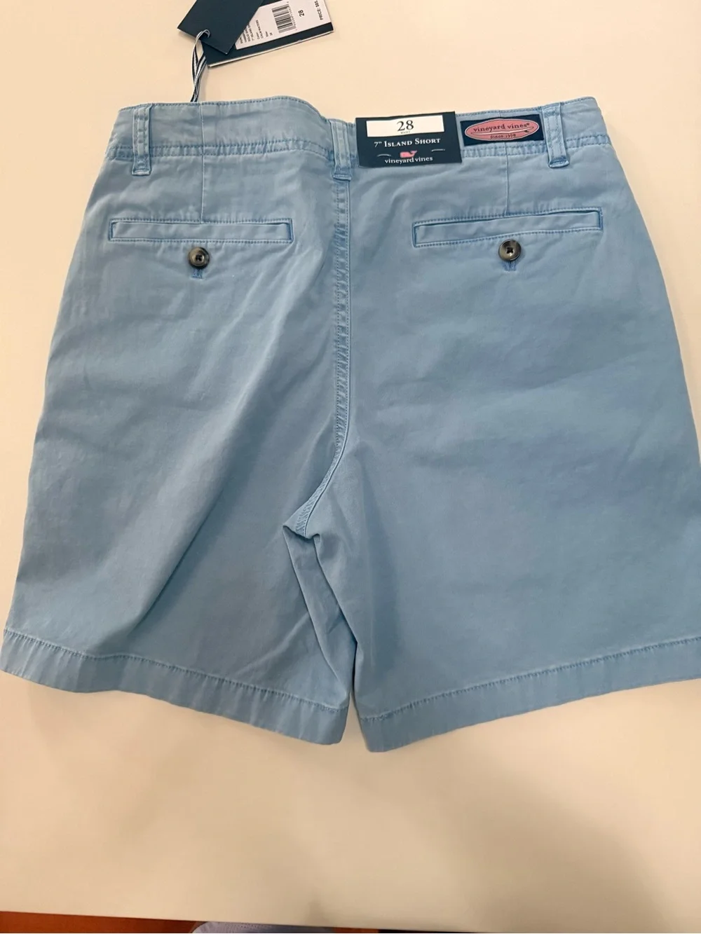 NWT- Vineyard Vines- Calm Waters Flat Front Men’s Shorts Sz 28 waist